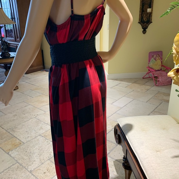 black and red  dress size M. belt is not included - Picture 8 of 8